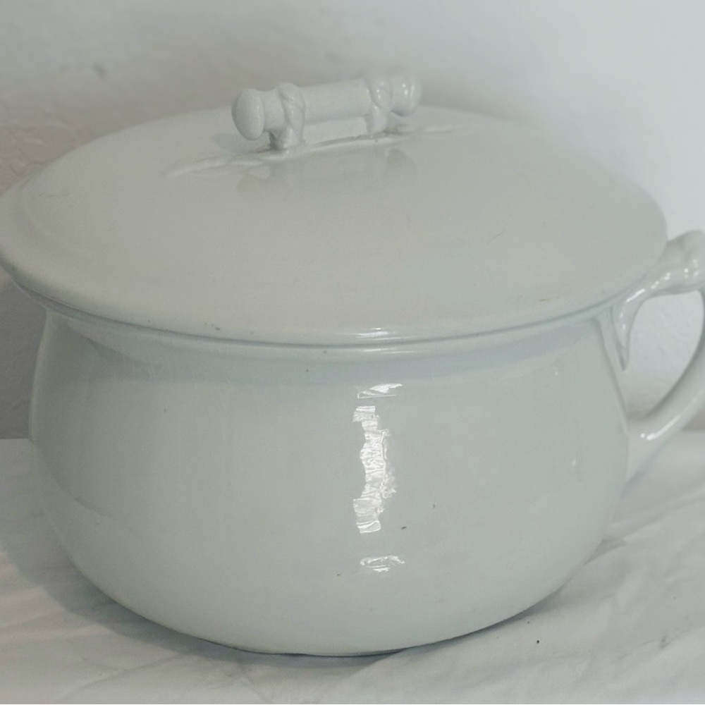 Vintage chamberIronstone pot planter royal  ironstone China Johnson Bros England
